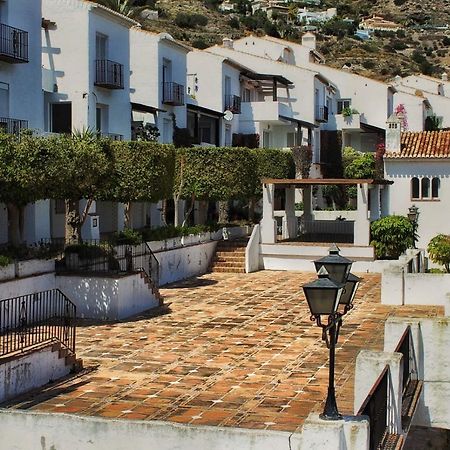 Vistas Al Mar Marina Del Este อัลมูเญการ์ ภายนอก รูปภาพ