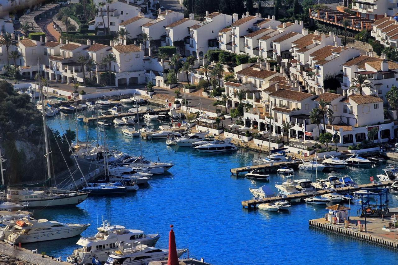 Vistas Al Mar Marina Del Este อัลมูเญการ์ ภายนอก รูปภาพ