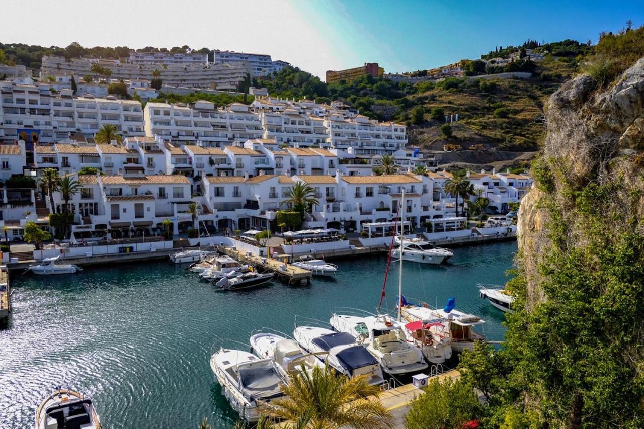Vistas Al Mar Marina Del Este อัลมูเญการ์ ภายนอก รูปภาพ